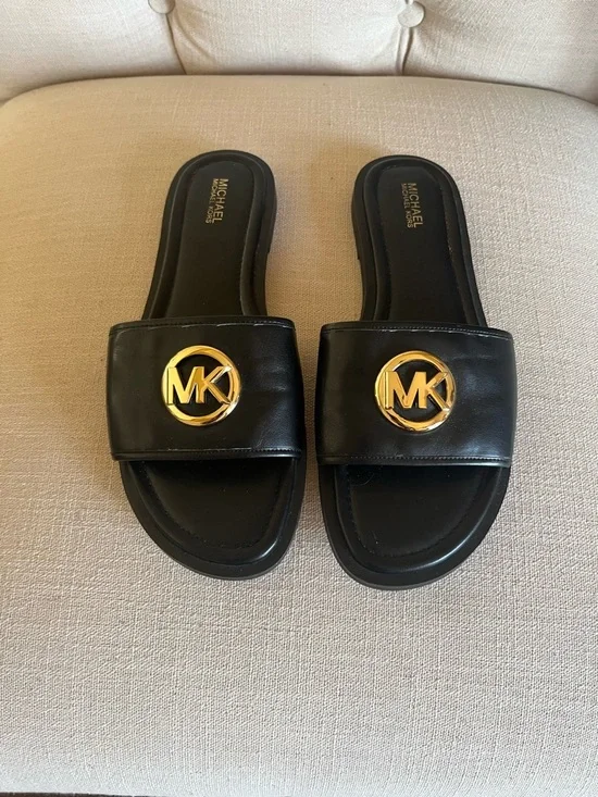 Michael Kors MK Logo Slide Sandals Black Leather Gold Hardware Size 8.5 Summer - Picture 5 of 9